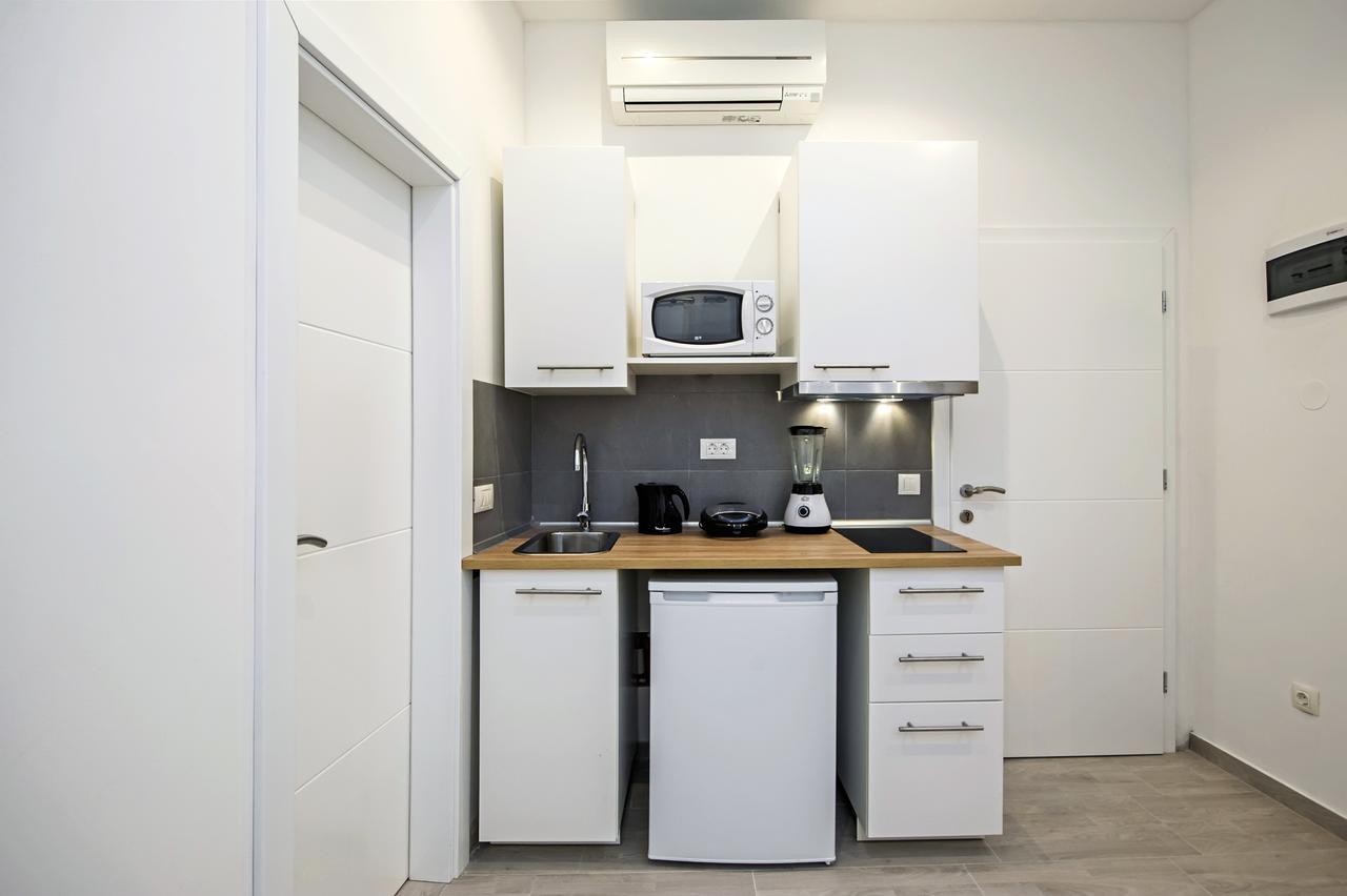 Garzoto Rooms And Studios 罗维尼 外观 照片