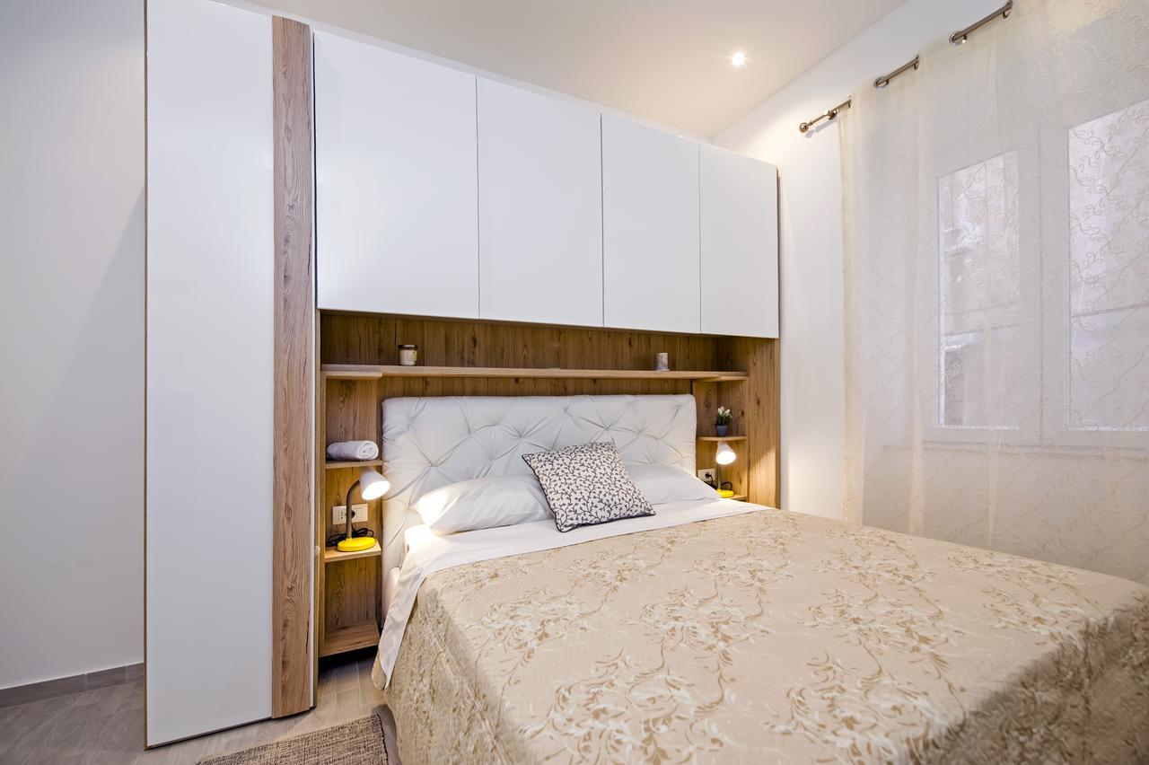 Garzoto Rooms And Studios 罗维尼 外观 照片